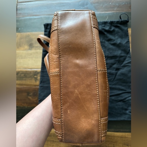 Authentic Frye Leather Purse - Picture 8 of 9